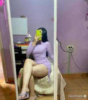 ninfeta fogosa e carinhosa, pronta para te satisfazer.