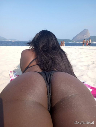 Pretinha safada